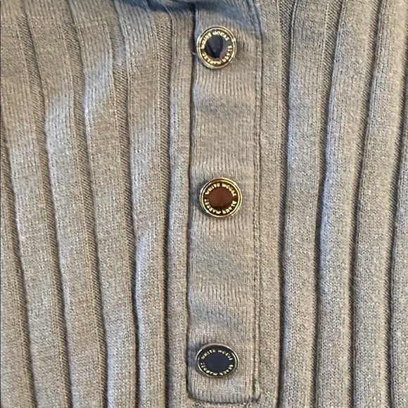 White House Black Market Light Blue Ribbed Blouse EUC - Picture 4 of 5